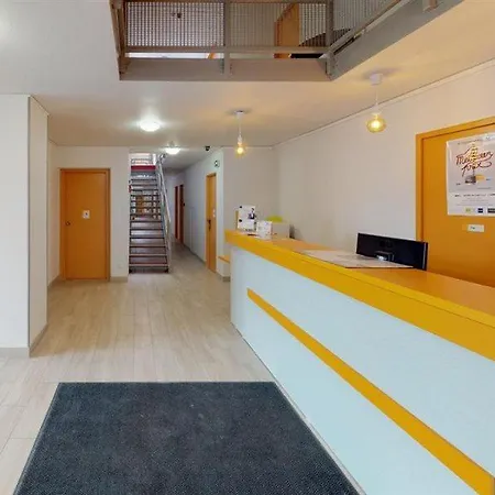 Premiere Classe Reims Ouest - Hotel Tinqueux