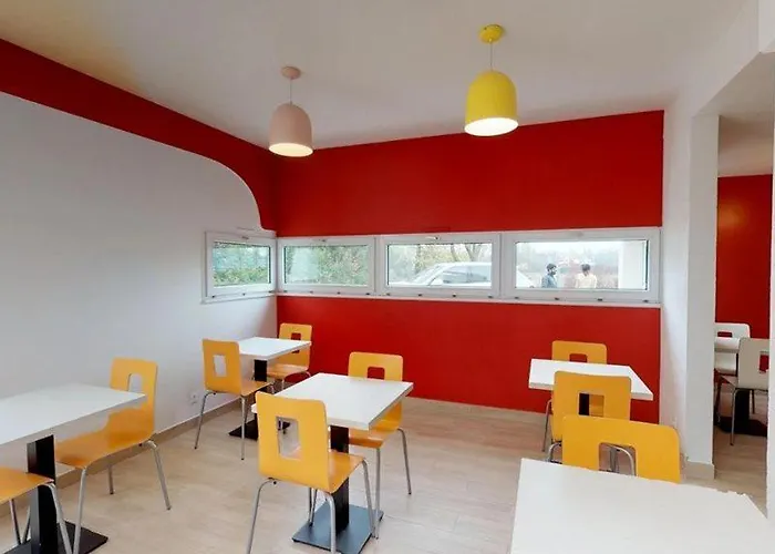 Premiere Classe Reims Ouest - Hotel